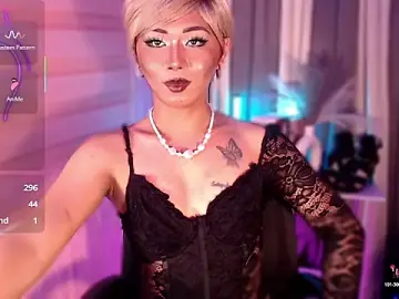 Stripchat Watch Live Sex Cams of KattieFlirty