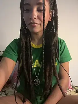 Stripchat Watch Live Sex Cams of Lillith_Bloom