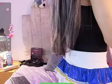 Stripchat Live Sex Cam of Emily_hall19