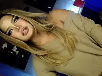 Stripchat Watch Live Sex Cams of Queen_athenax