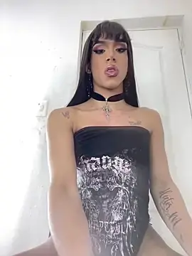 Stripchat Free Live Porn of briana_sex32