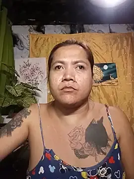 Stripchat Live Sex Cam of TabooSHOWgirl18