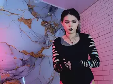 Stripchat Best live sex cam show of MaeveKuro