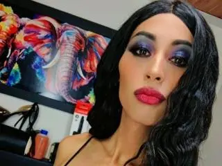Xlovecam Sex Cam of AdellaPineda